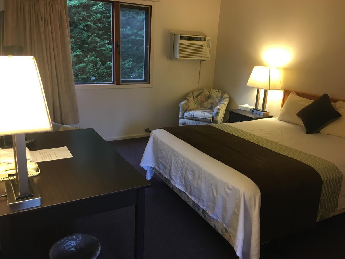 Fuller Lake Chemainus Motel Esterno foto