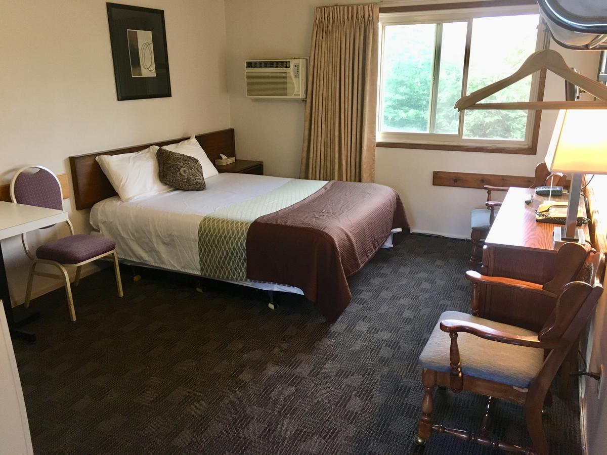 Fuller Lake Chemainus Motel Esterno foto