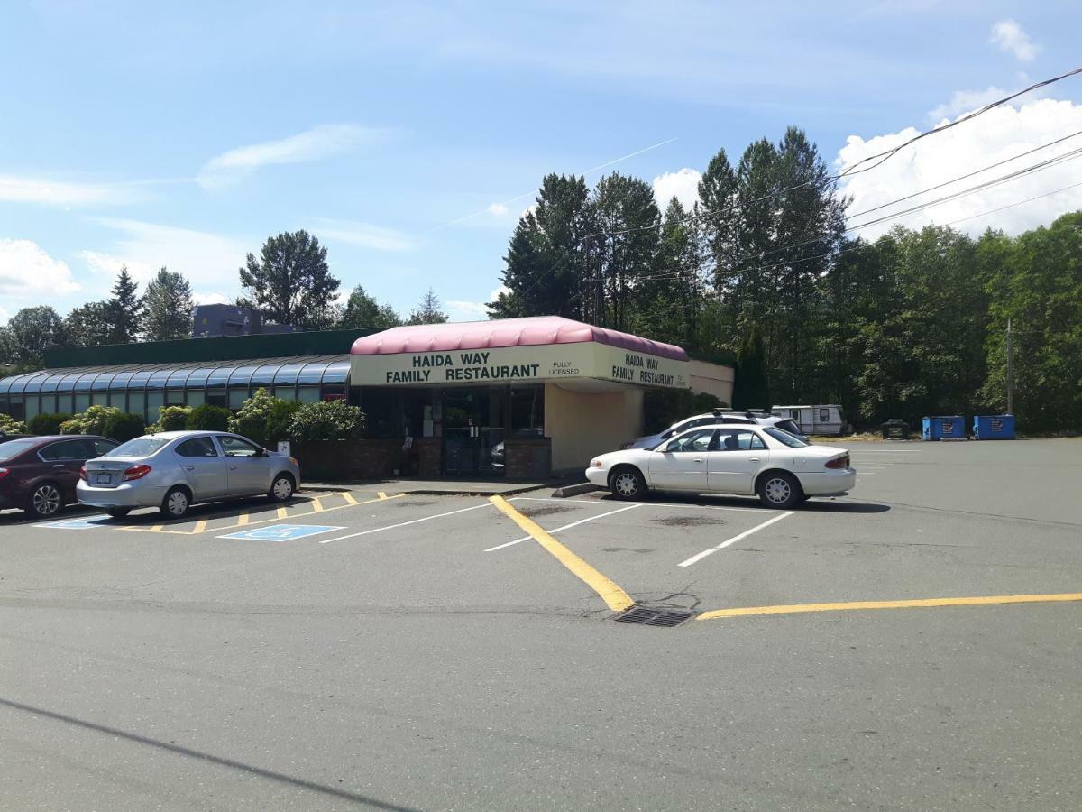 Fuller Lake Chemainus Motel Esterno foto