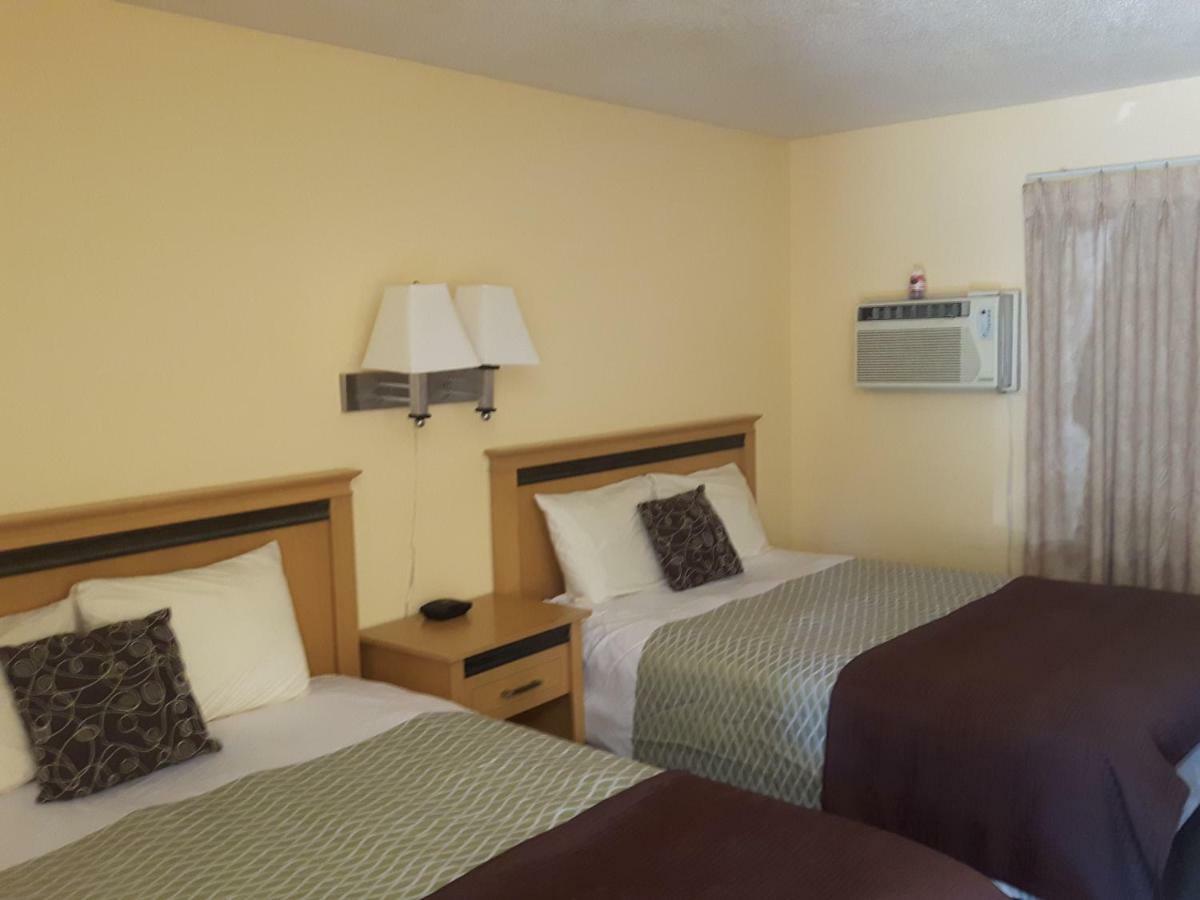 Fuller Lake Chemainus Motel Esterno foto
